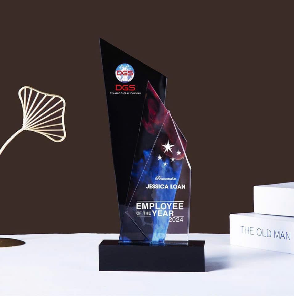 Kỷ niệm chương pha lê KNC-143 1 Kỷ niệm chương pha lê KNC-143