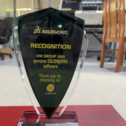 Kỷ niệm chương pha lê KNC-155