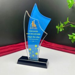 Kỷ niệm chương pha lê KNC-158